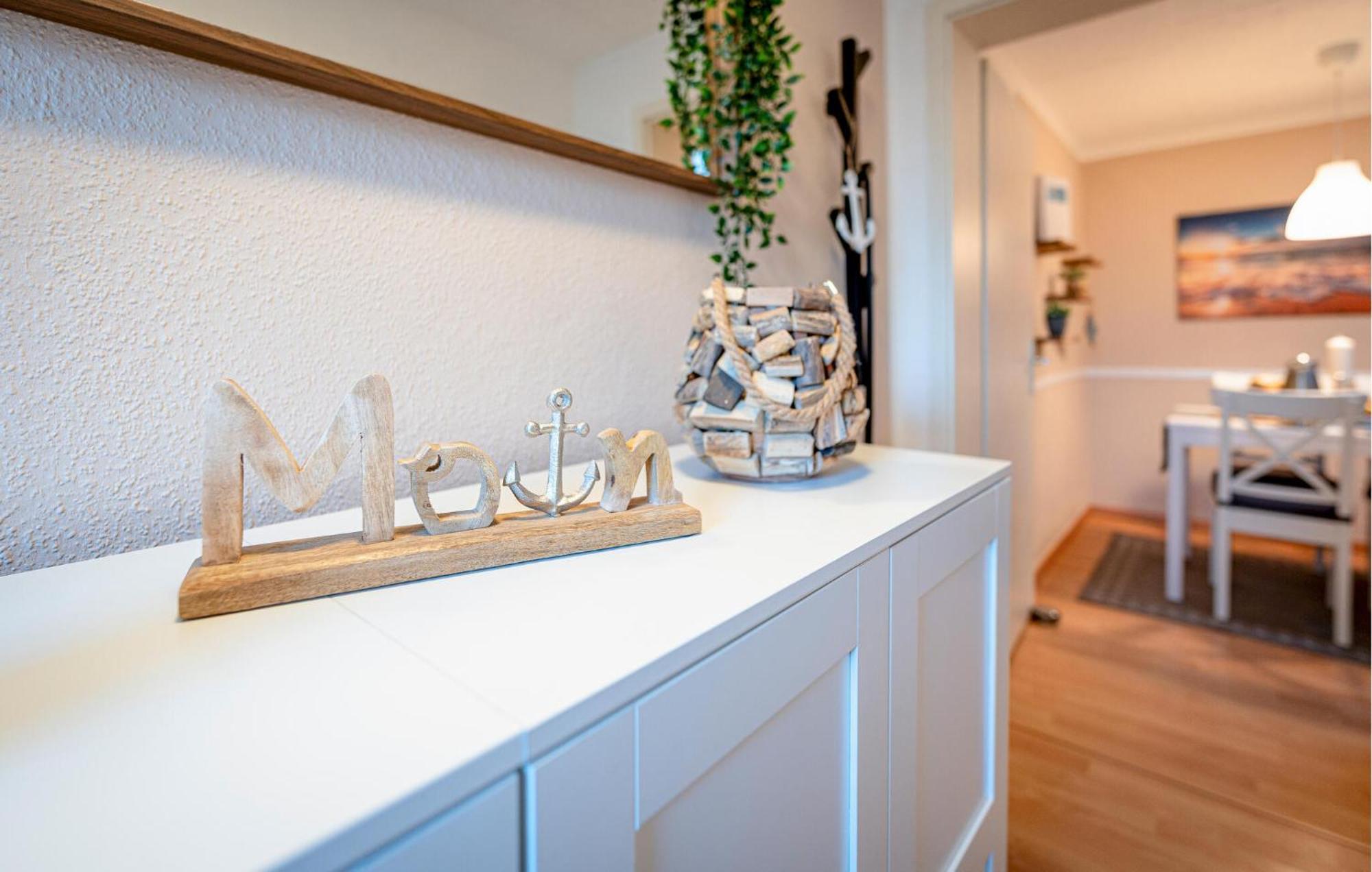 Awesome Apartment In Rostock With Kitchen Exterior foto